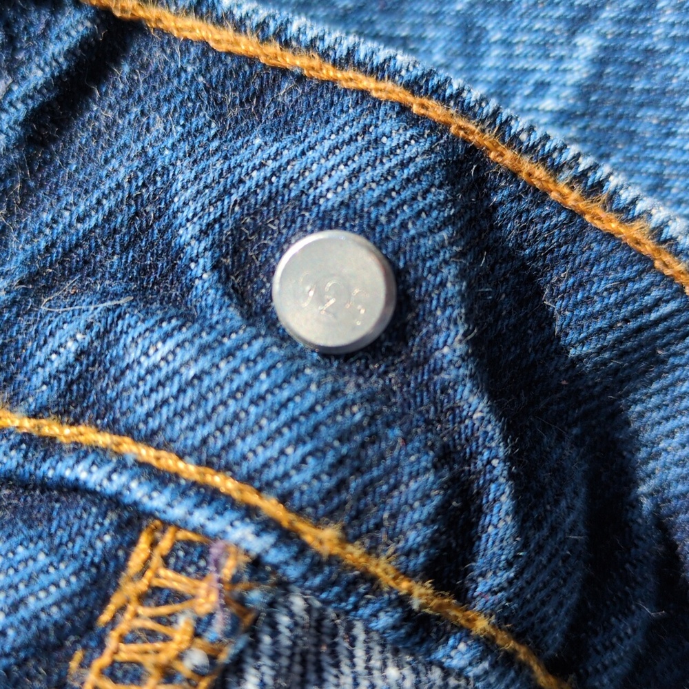 Levis Student - image 6